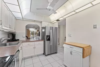 3251 Holiday Springs Boulevard #206, Margate, FL 33063 - Photo 2