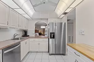 3251 Holiday Springs Blvd, Margate, FL 33063 - Photo 6