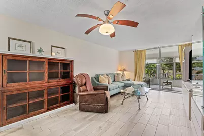 3251 Holiday Springs Boulevard #206, Margate, FL 33063 - Photo 8