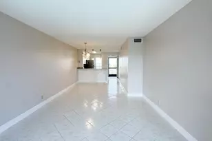 2220 N Cypress Bend Dr, Pompano Beach, FL 33069 - Photo 14