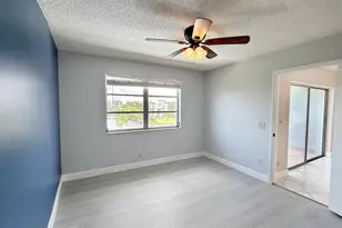 2220 N Cypress Bend Dr, Pompano Beach, FL 33069 - Photo 18