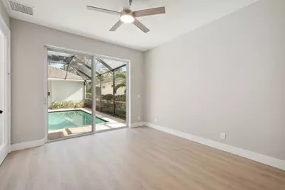1018 Carolina Circle SW, Vero Beach, FL 32962 - Photo 8