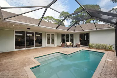 1018 Carolina Circle SW, Vero Beach, FL 32962 - Photo 6