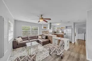 1350 Riverside Cir, Wellington, FL 33414 - Photo 32
