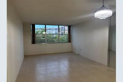 1100 Saint Charles Place #313, Pembroke Pines, FL 33026 - Photo 8
