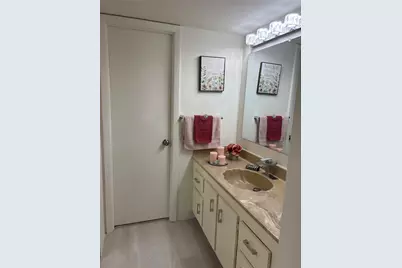 1100 Saint Charles Place #313, Pembroke Pines, FL 33026 - Photo 24