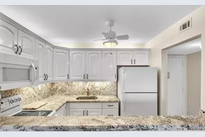 1421 S Ocean Boulevard #116, Pompano Beach, FL 33062 - Photo 6
