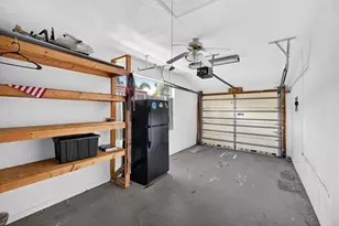 1858 NE 34th St, Oakland Park, FL 33306 - Photo 34