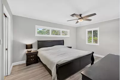 1858 NE 34th Street, Oakland Park, FL 33306 - Photo 20