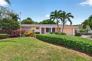 1858 NE 34th St, Oakland Park, FL 33306 - Photo 2