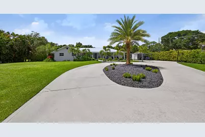 4628 Square Lake Drive, Palm Beach Gardens, FL 33418 - Photo 8