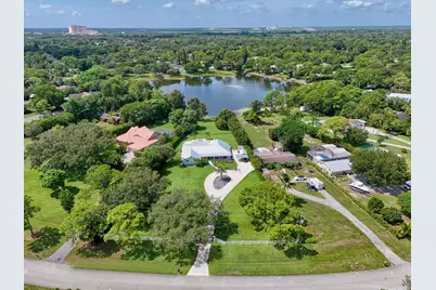 4628 Square Lake Drive, Palm Beach Gardens, FL 33418 - Photo 92