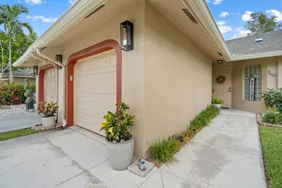 7660 NW 96th Terrace, Tamarac, FL 33321 - Photo 24
