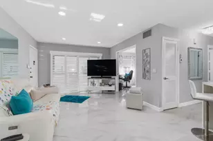 130 Cypress Club Dr, Pompano Beach, FL 33060 - Photo 32