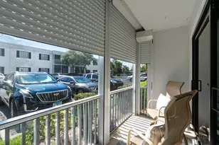 130 Cypress Club Dr, Pompano Beach, FL 33060 - Photo 54
