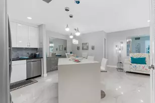 130 Cypress Club Dr, Pompano Beach, FL 33060 - Photo 30