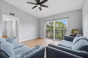 900 Crestwood Ct S, Royal Palm Beach, FL 33411 - Photo 12