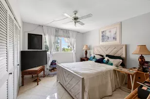 2101 NE 1st Ct, Boynton Beach, FL 33435 - Photo 10