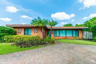 4621 NE 18th Terrace, Fort Lauderdale, FL 33308 - Photo 2
