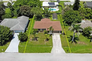 471 SE Lancaster Ave, Port Saint Lucie, FL 34984 - Photo 2