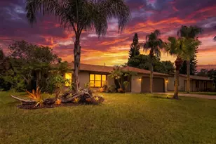 471 SE Lancaster Ave, Port Saint Lucie, FL 34984 - Photo 1