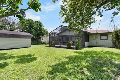 471 SE Lancaster Avenue, Port Saint Lucie, FL 34984 - Photo 32