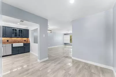 13095 Belhaven Court #5, Wellington, FL 33414 - Photo 4