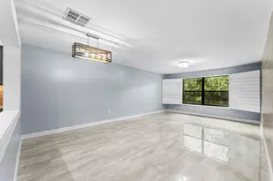 13095 Belhaven Ct, Wellington, FL 33414 - Photo 8