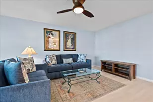 220 Country Ln, Boynton Beach, FL 33435 - Photo 4