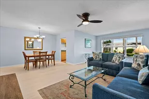 220 Country Ln, Boynton Beach, FL 33435 - Photo 6
