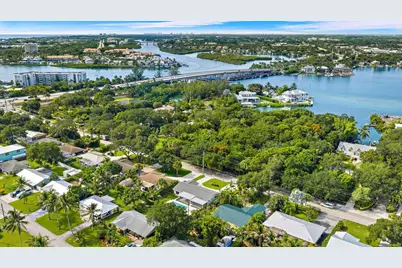 109 E Riverside Drive, Jupiter, FL 33469 - Photo 32