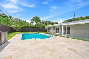 109 E Riverside Dr, Jupiter, FL 33469 - Photo 4