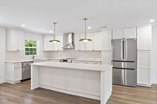 109 E Riverside Dr, Jupiter, FL 33469 - Photo 8