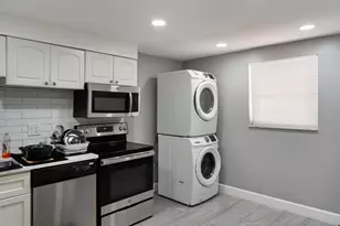 2850 Forest Hills Blvd, Coral Springs, FL 33065 - Photo 10