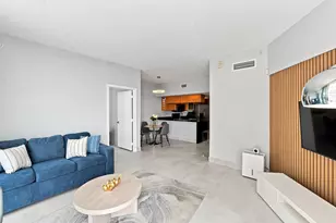 1750 N Bayshore Dr, Miami, FL 33132 - Photo 8