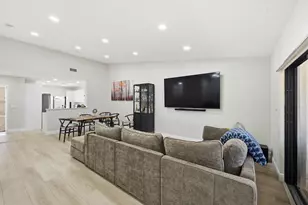 10775 Waterberry Dr, Boca Raton, FL 33498 - Photo 14