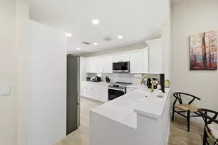 10775 Waterberry Dr, Boca Raton, FL 33498 - Photo 8