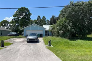 2210 SE Grand Dr, Port Saint Lucie, FL 34952 - Photo 1