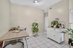 2361 NW 96th Terrace, Pembroke Pines, FL 33024 - Photo 8