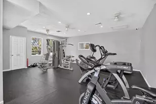 2361 NW 96th Terrace, Pembroke Pines, FL 33024 - Photo 20