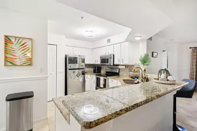 300 Scotia Drive #304, Hypoluxo, FL 33462 - Photo 2
