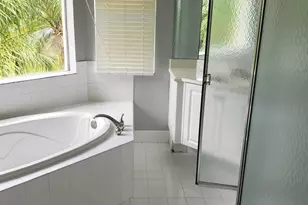 833 SW 167th Ave, Pembroke Pines, FL 33027 - Photo 12
