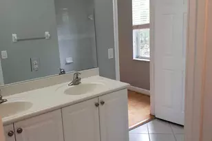 833 SW 167th Ave, Pembroke Pines, FL 33027 - Photo 32