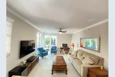 225 NE 1st Street #202, Delray Beach, FL 33444 - Photo 10