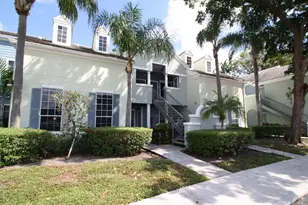 1000 Crystal Way, Delray Beach, FL 33444 - Photo 1
