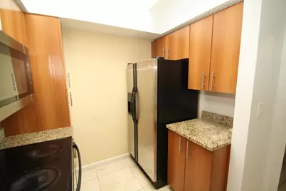 1000 Crystal Way #F, Delray Beach, FL 33444 - Photo 4