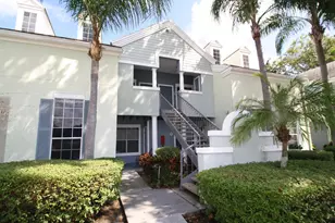1000 Crystal Way, Delray Beach, FL 33444 - Photo 2