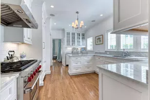 229 Pendleton Ave, Palm Beach, FL 33480 - Photo 12