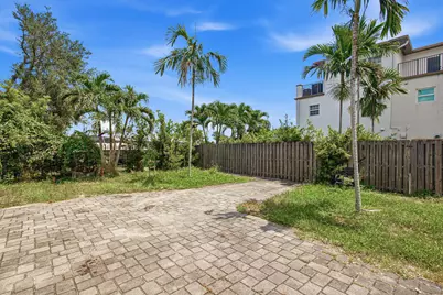 807 NW 1st Avenue, Fort Lauderdale, FL 33311 - Photo 28