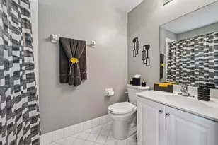 2415 Westmont Dr, Royal Palm Beach, FL 33411 - Photo 38